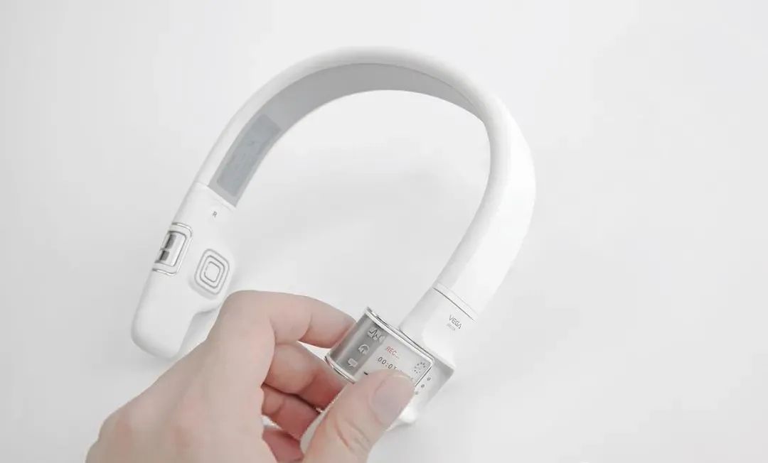 可穿戴式概念情感耳機設(shè)計